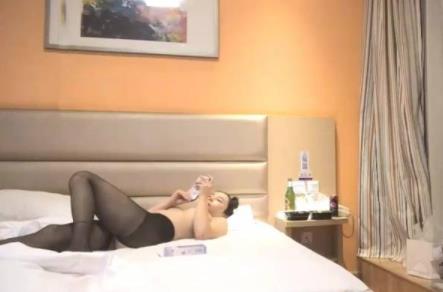 已婚少女和健身教练的二三事